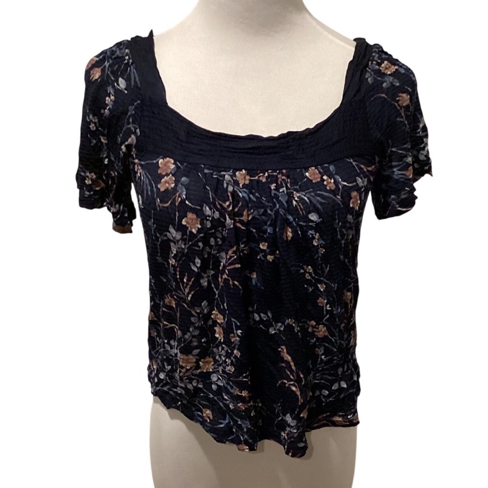 Lucky Brand Womens Smocked Square Neck‎ Floral Blouse Top XS Navy Blue